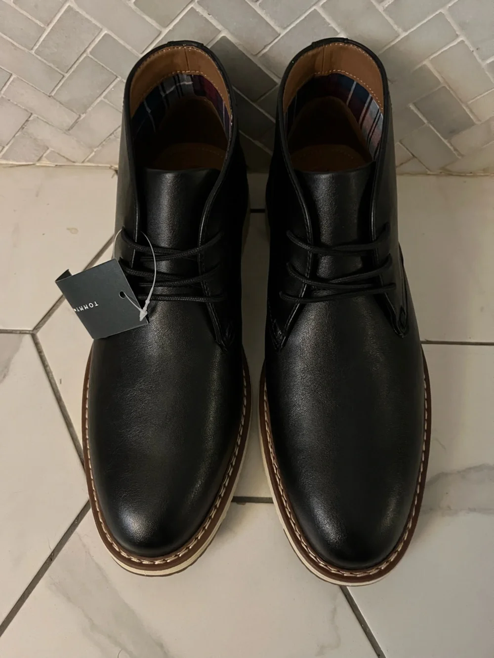 Tommy Hilfiger Black Leather Lace-Up Chukka Boots with Cream Sole